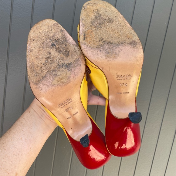 Vintage 2000’s Prada Heels - Picture 5 of 8